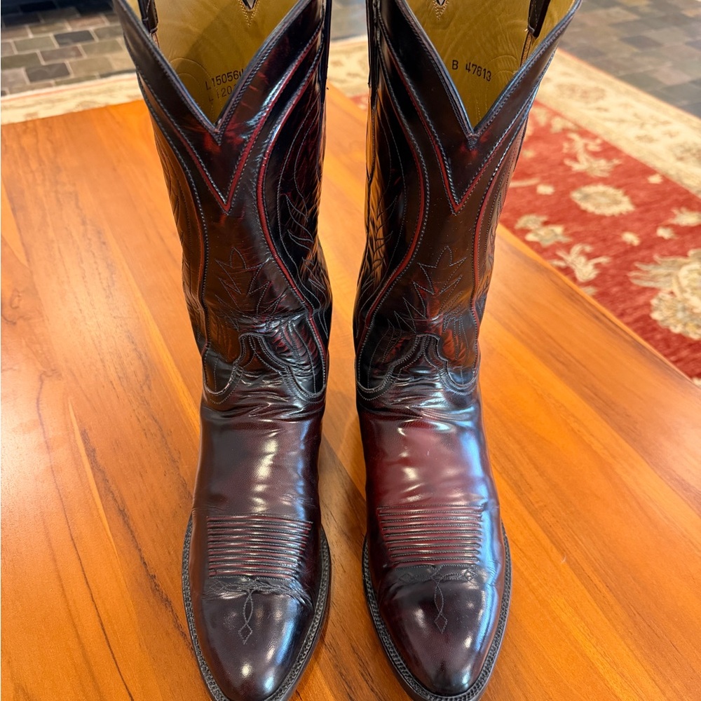 Lucchese Men's Cherry and Black Western Cowboy Boots 13B - Narrow